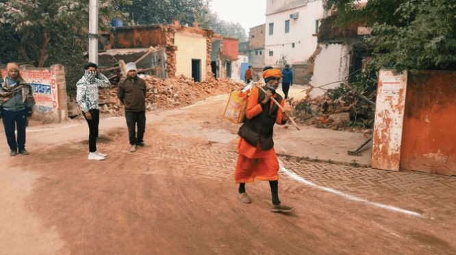 Sultanpur railway station road