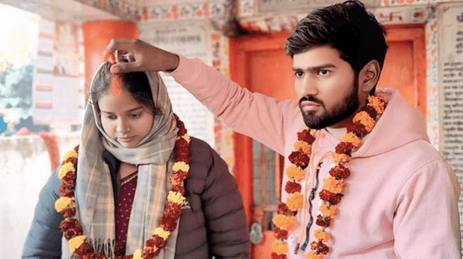 jaunpur pati ne patni ki premi se shadi karai