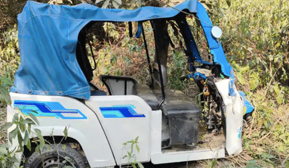 sultanpur-neelgai-tempo-accident