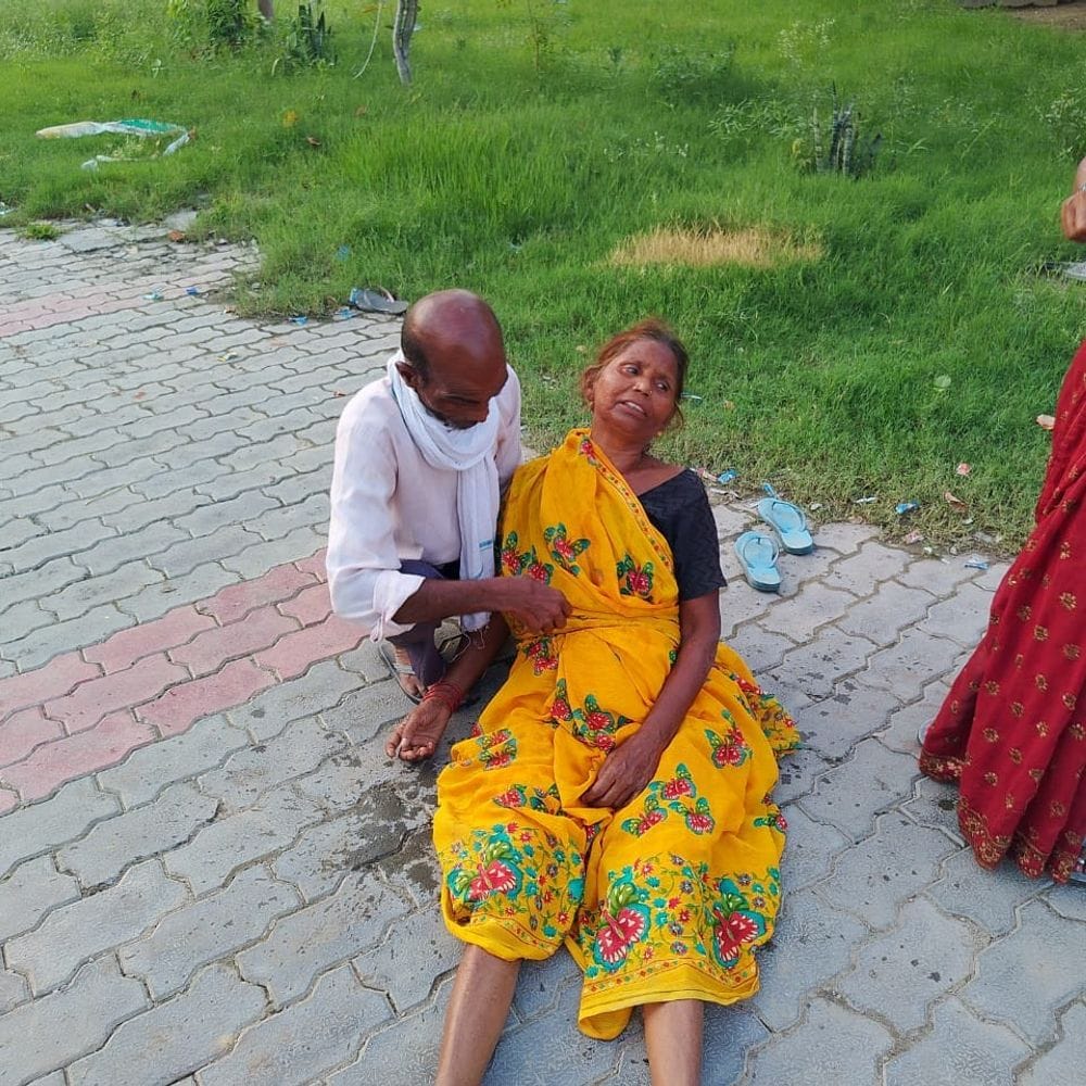 हरदोई में माइनर में मिला युवक का शव:होंठ, माथे और गले पर जानवर के नोचने के निशान; पत्नी पर हत्या का आरोप 1 12a32b52 0b22 4ba5 a748 66c312171012 1786884332953 TLc6KF