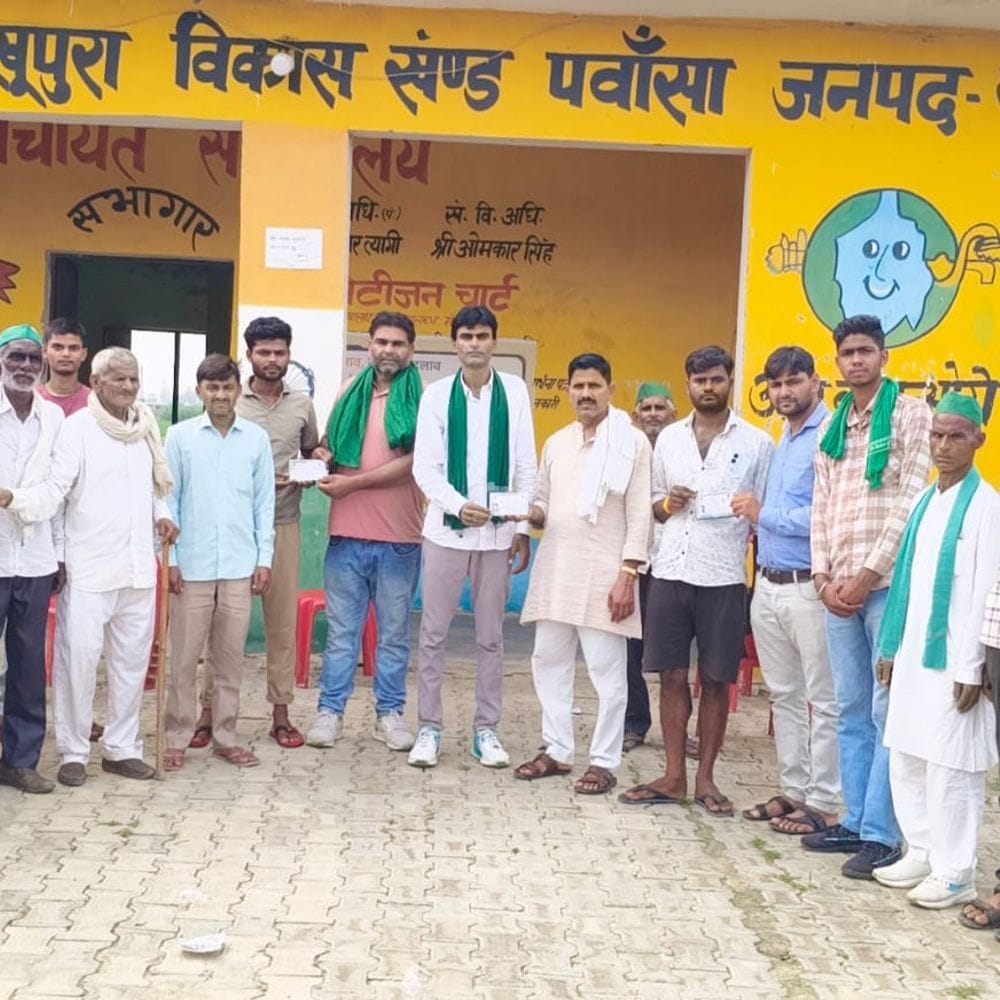 भाकियू ने किसानों की समस्याओं पर शुरू किया अभियान:गांव-गांव जाकर लोगों को जागरूक कर रहा संगठन 1 8abb7c8c 3449 4d9c a195 0140d53aeb6d 1786878430096 iYFnmi