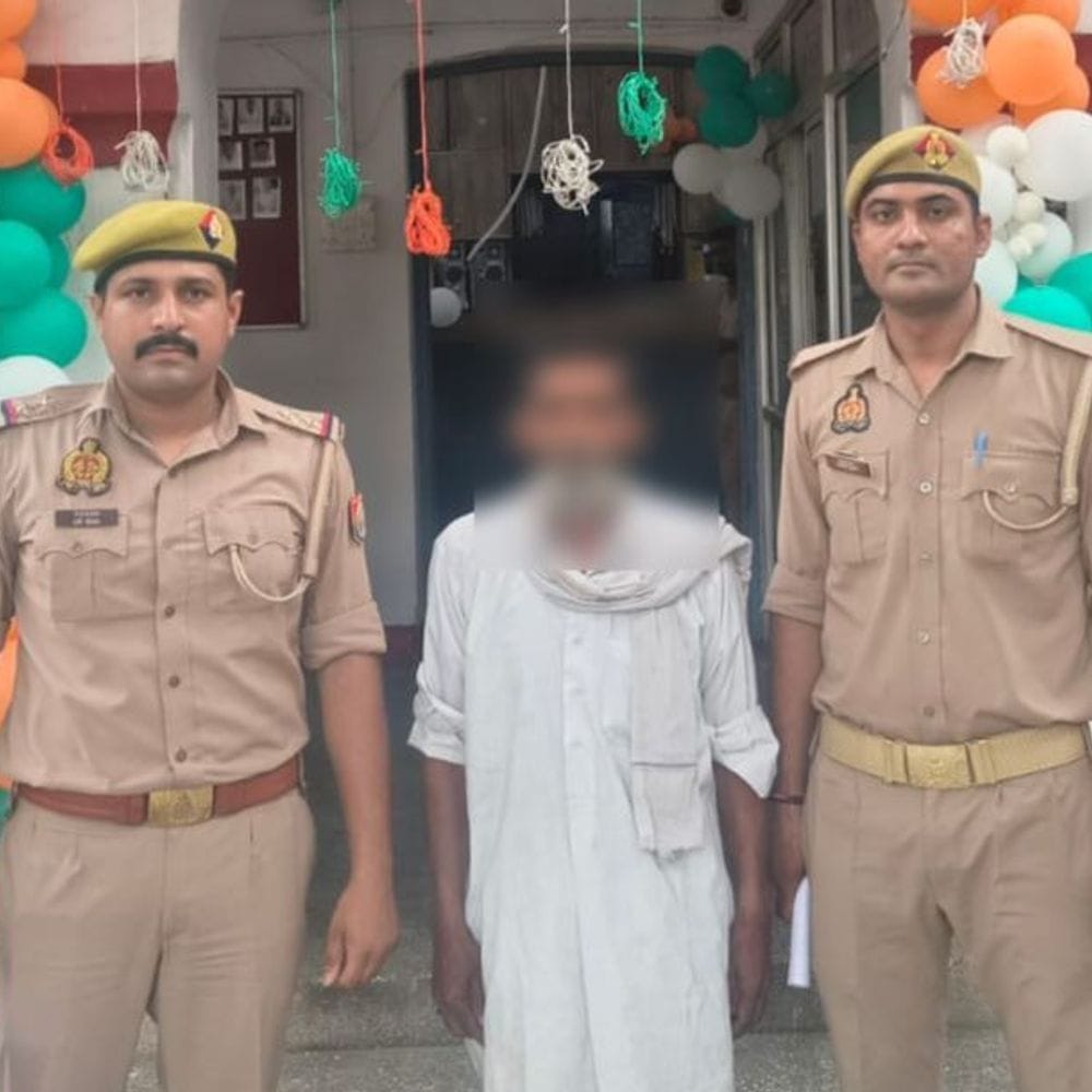 फर्जी बैनामे के मामले में एक और आरोपी गिरफ्तार:मालिक की जगह दूसरे व्यक्ति को खड़ा कर कराया था बैनामा, शिकायतकर्ता को धमकी देने का आरोप 1 8ce88a89 a047 4010 ab6f 78cb78d85a67 1786886251586 184omK